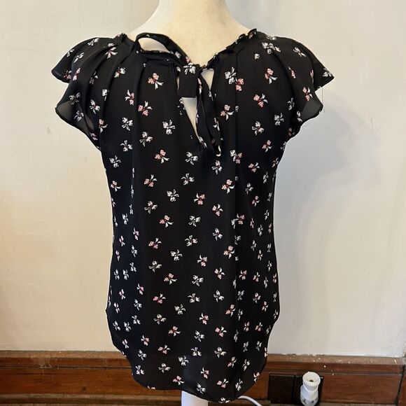 LC Lauren Conrad black cap sleeve bow blouse Size S EUC - Picture 4 of 9